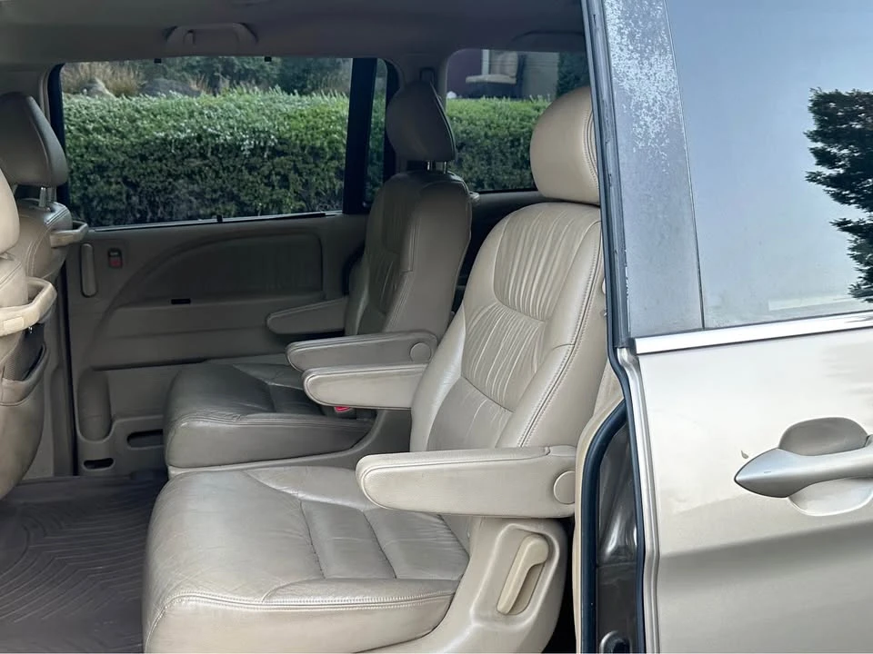 2005 Honda Odyssey - Image 10 of 12