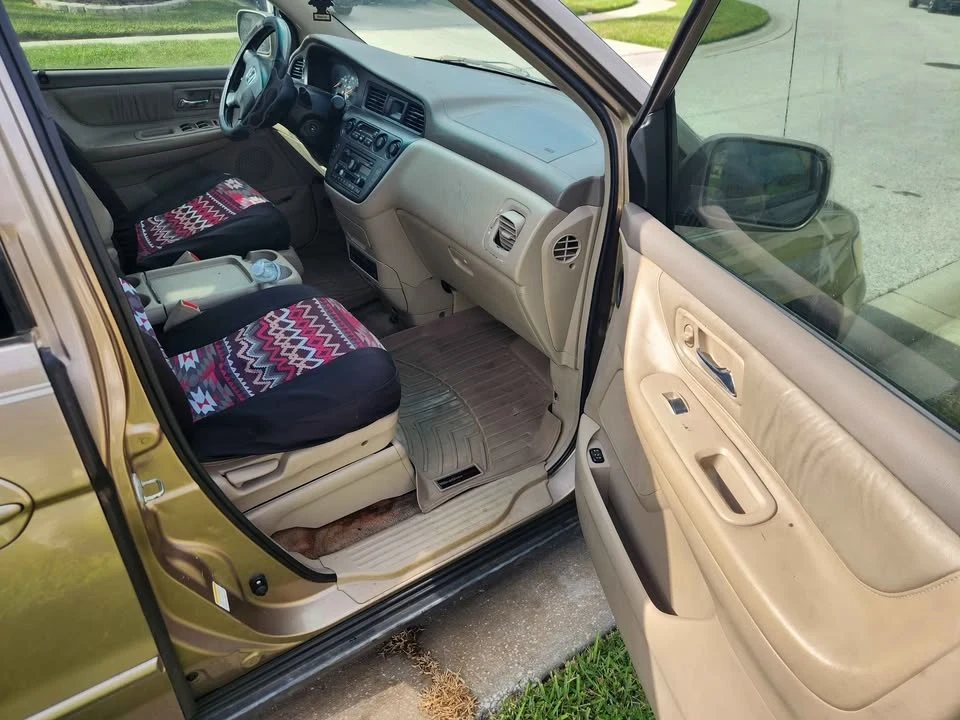 2005 Honda Odyssey - Image 10 of 14