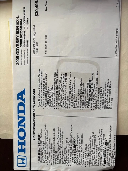2005 Honda Odyssey - Image 11 of 16