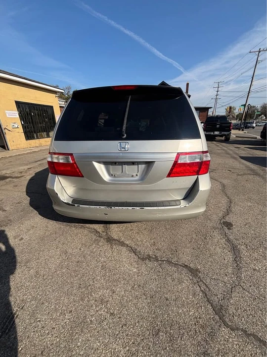 2005 Honda Odyssey - Image 3 of 12