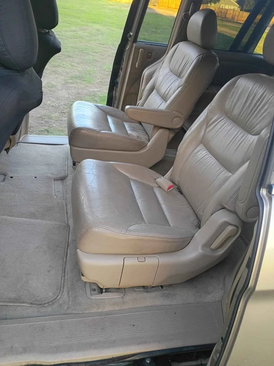 2005 Honda Odyssey - Image 4 of 9