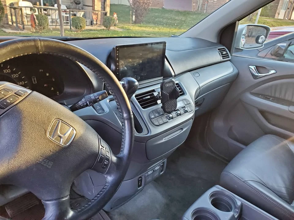 2005 Honda Odyssey - Image 5 of 7