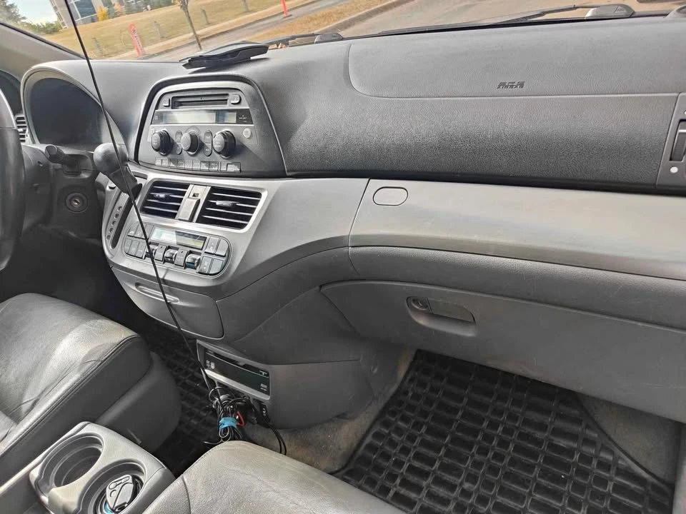 2005 Honda Odyssey - Image 3 of 10