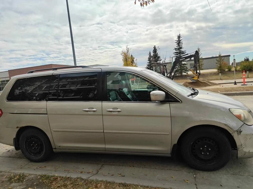 2005 Honda Odyssey - Image 5 of 10