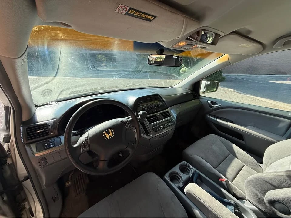 2005 Honda Odyssey - Image 7 of 8