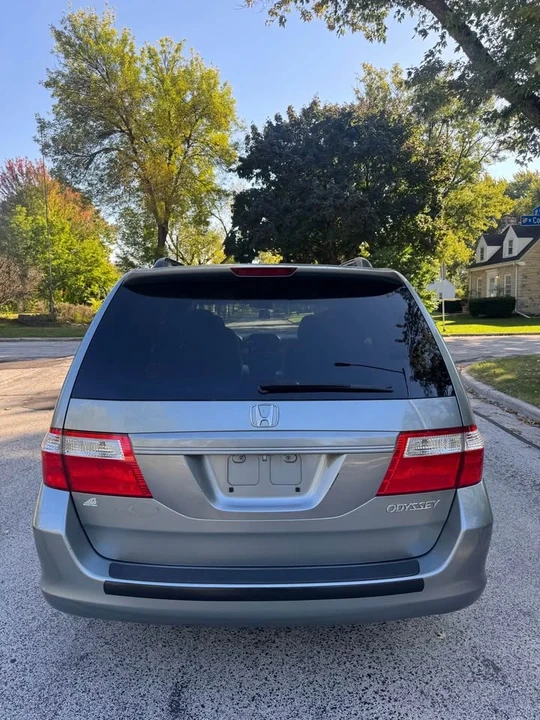 2005 Honda Odyssey - Image 9 of 12