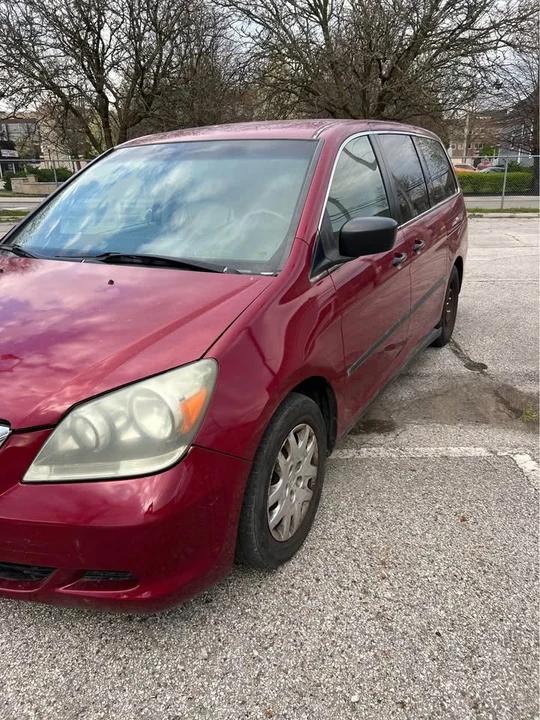2005 Honda Odyssey - Image 6 of 9