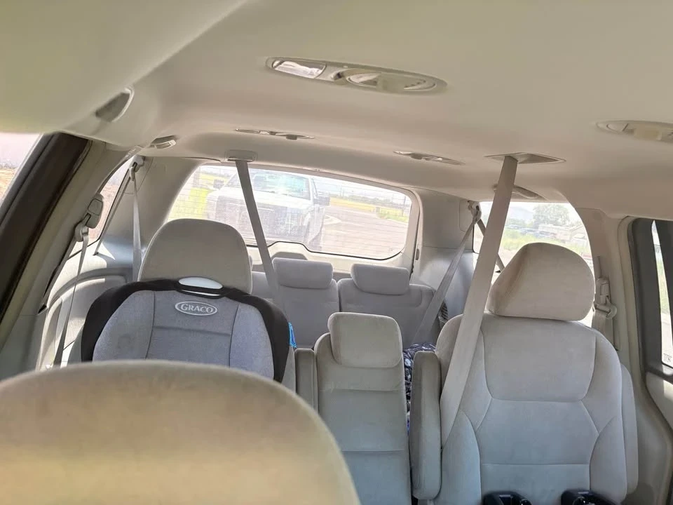 2005 Honda Odyssey - Image 6 of 6
