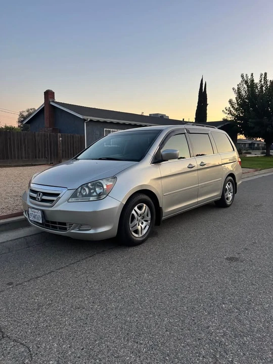 2005 Honda Odyssey - Image 7 of 12