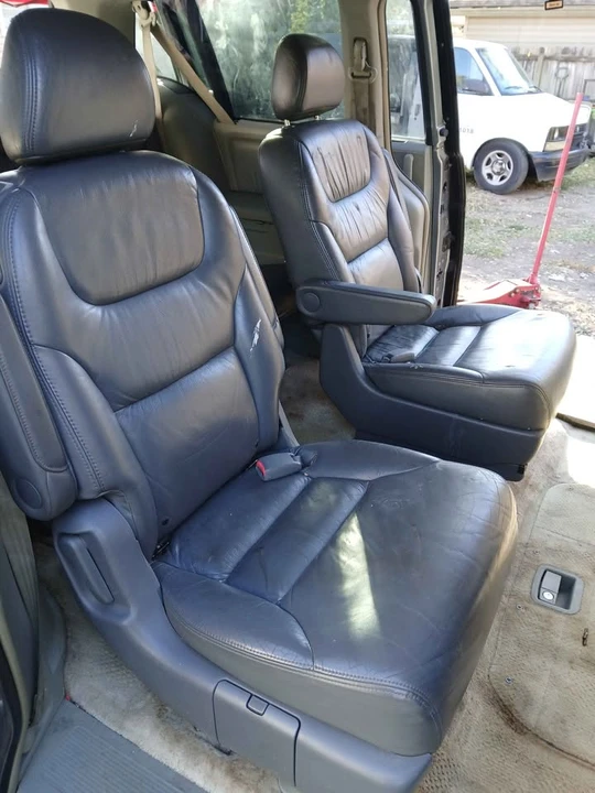 2005 Honda Odyssey - Image 11 of 13