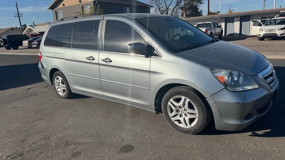 2005 Honda Odyssey - Image 3 of 12