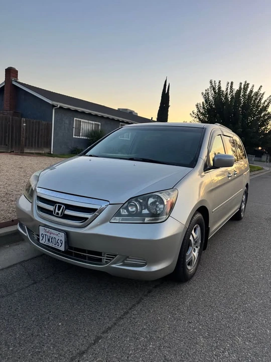 2005 Honda Odyssey - Image 6 of 12