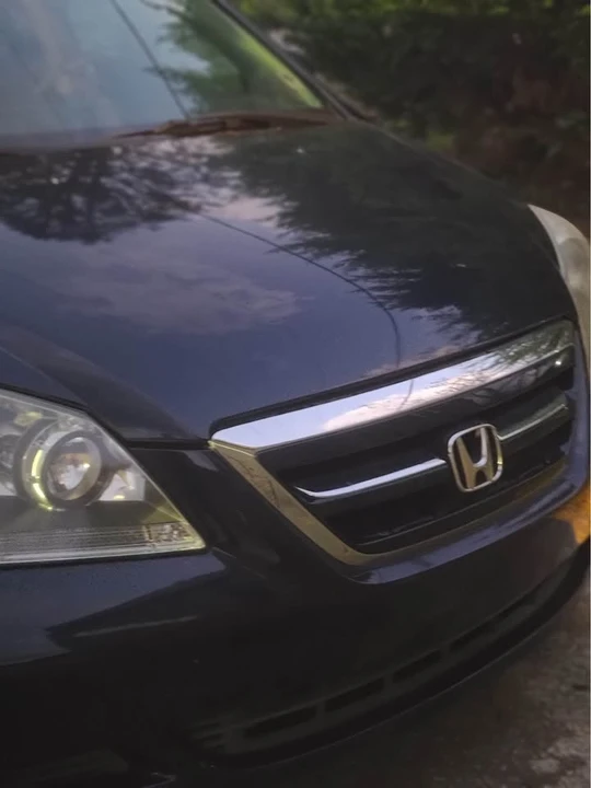 2005 Honda Odyssey - Image 2 of 5