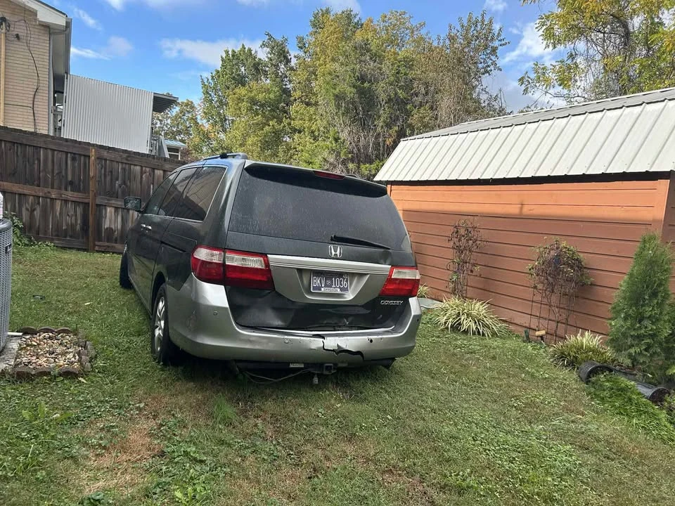 2005 Honda Odyssey - Image 3 of 13