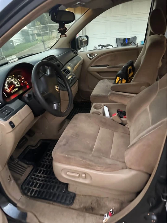 2005 Honda Odyssey - Image 8 of 13