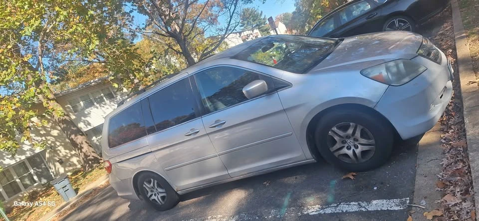 2005 Honda Odyssey - Image 3 of 3