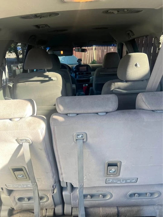 2005 Honda Odyssey - Image 4 of 4