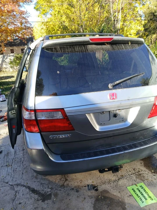 2005 Honda Odyssey - Image 6 of 13