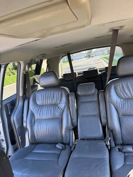 2005 Honda Odyssey - Image 8 of 9