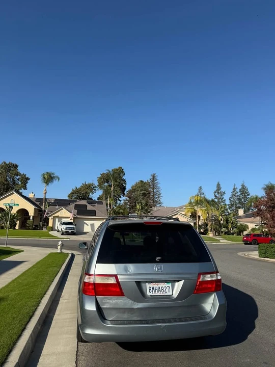 2005 Honda Odyssey - Image 6 of 9