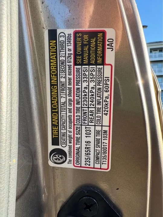 2005 Honda Odyssey - Image 16 of 17