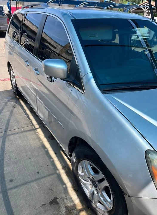 2005 Honda Odyssey - Image 6 of 16