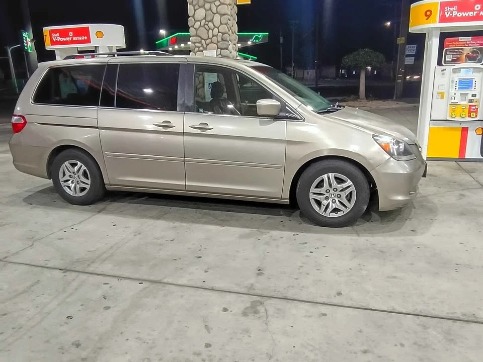 2005 Honda Odyssey - Image 5 of 8