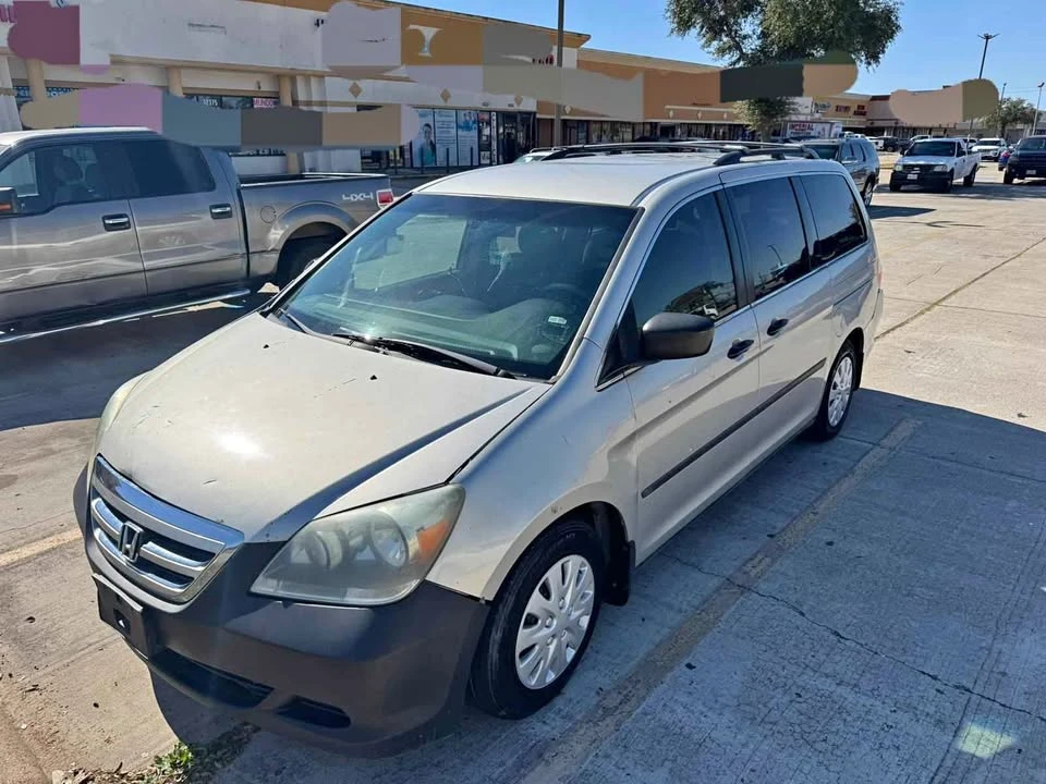 2005 Honda Odyssey - Image 2 of 12