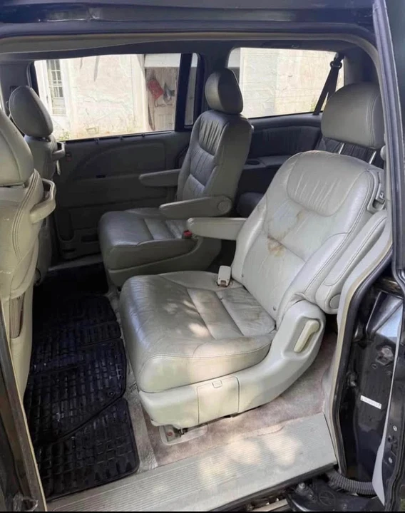 2005 Honda Odyssey - Image 7 of 13