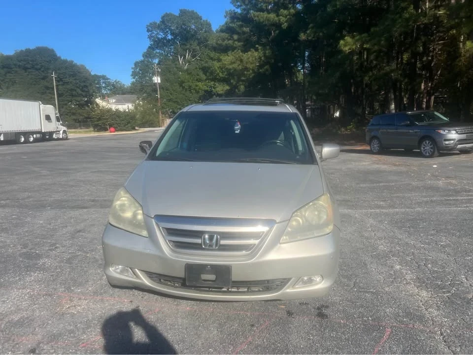 2005 Honda Odyssey - Image 3 of 8