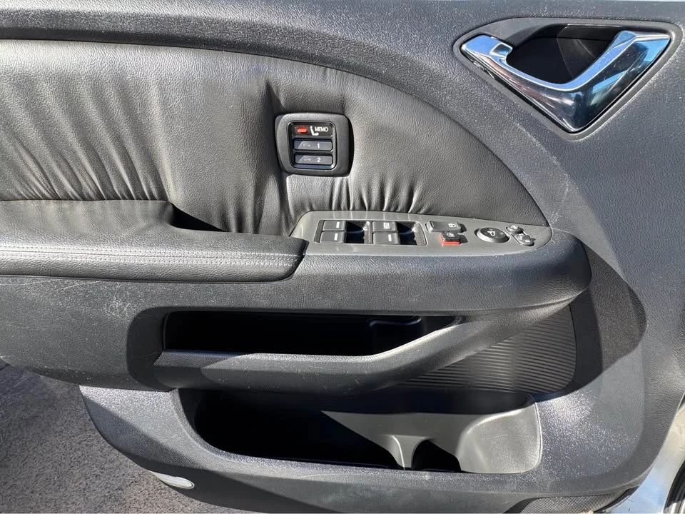 2005 Honda Odyssey - Image 9 of 10
