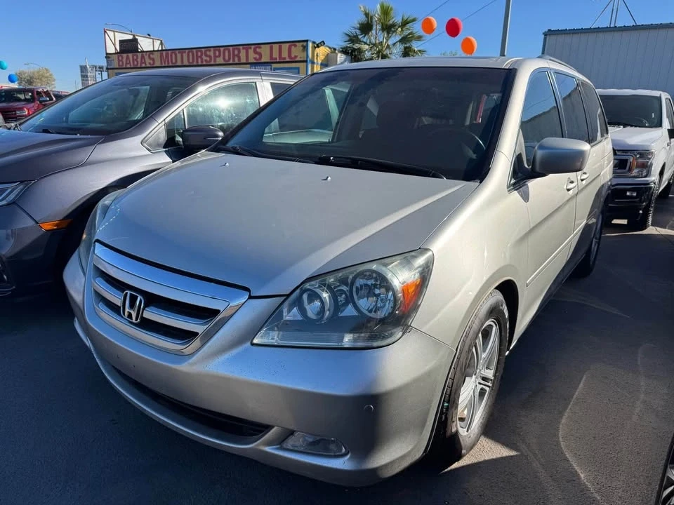 2005 Honda Odyssey - Image 2 of 10