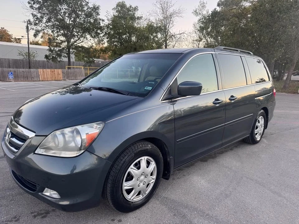 2005 Honda Odyssey - Image 18 of 20