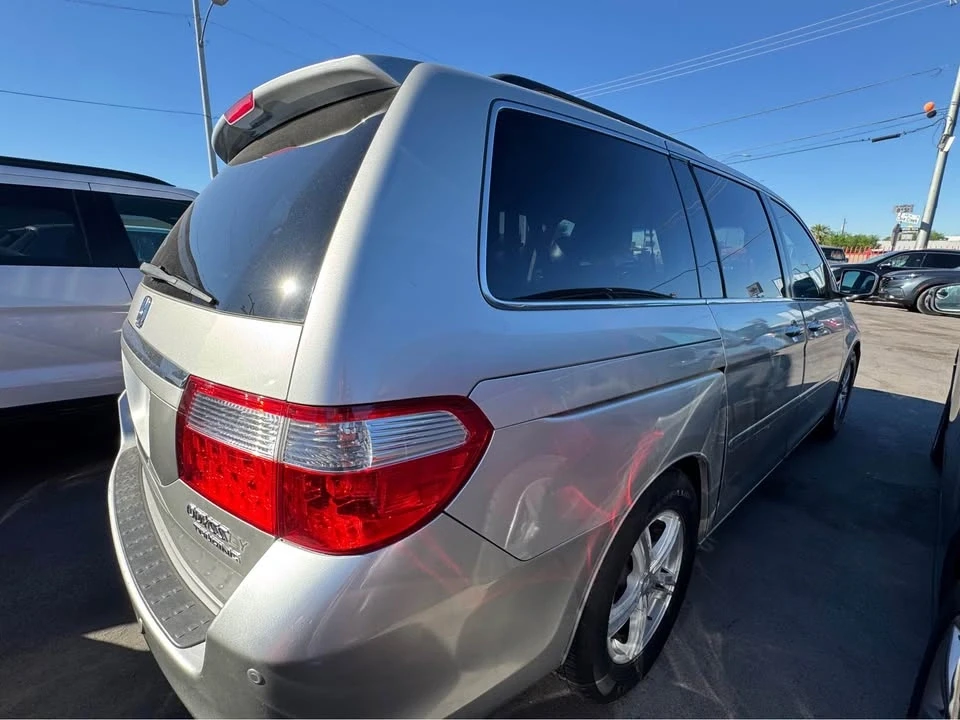2005 Honda Odyssey - Image 5 of 10