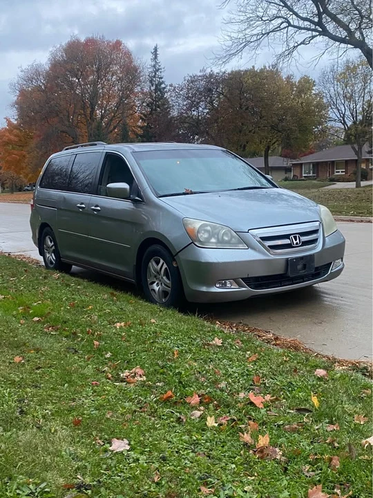 2005 Honda Odyssey - Image 3 of 16