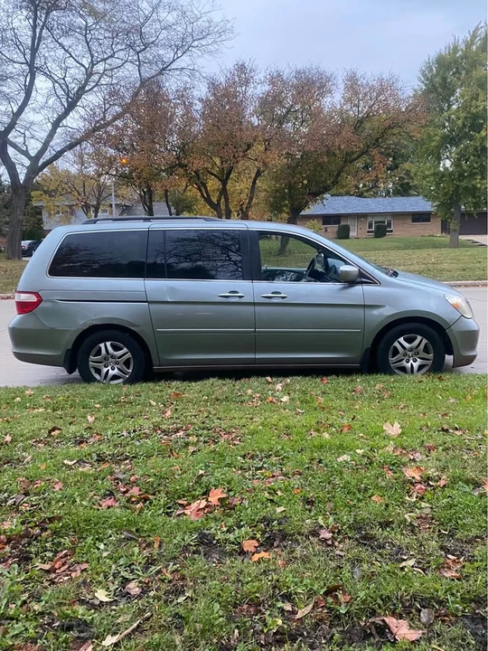 2005 Honda Odyssey - Image 4 of 16