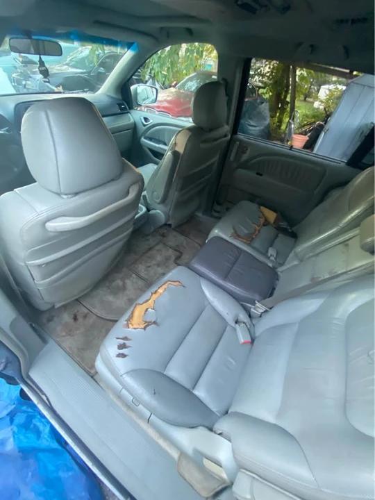 2005 Honda Odyssey - Image 11 of 16