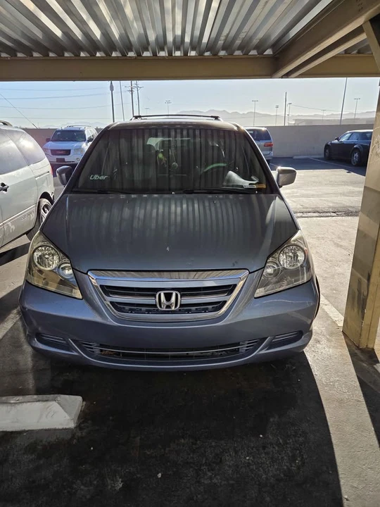 2005 Honda Odyssey - Image 8 of 8