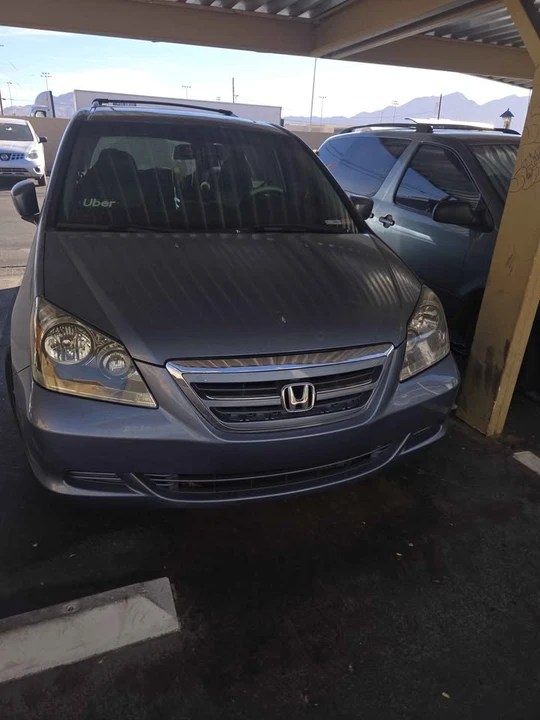 2005 Honda Odyssey - Image 4 of 8