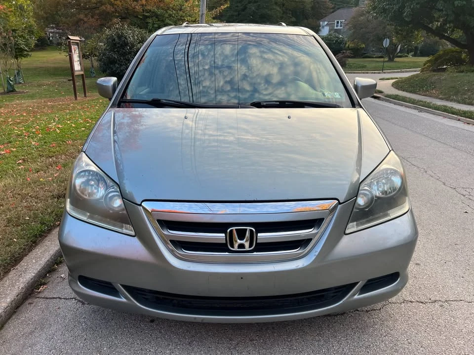 2005 Honda Odyssey - Image 2 of 20
