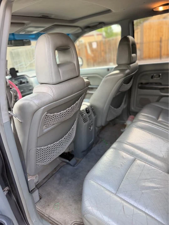 2005 Honda Pilot 1st Gen - Image 8 of 11