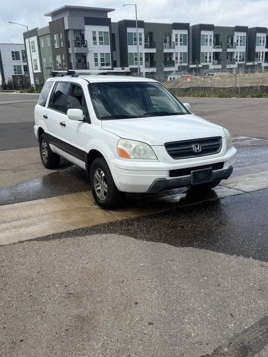 2005 Honda Pilot 1st Gen - Image 4 of 9