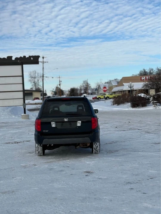 2005 Honda Pilot 1st Gen - Image 6 of 13