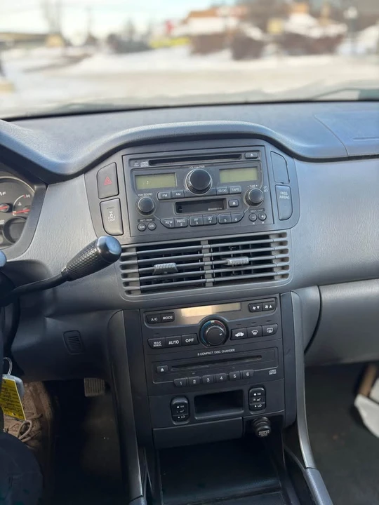2005 Honda Pilot 1st Gen - Image 13 of 13