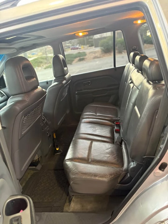 2005 Honda Pilot 1st Gen - Image 6 of 14