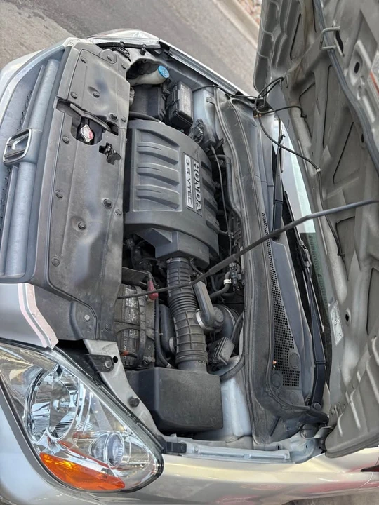 2005 Honda Pilot 1st Gen - Image 13 of 14