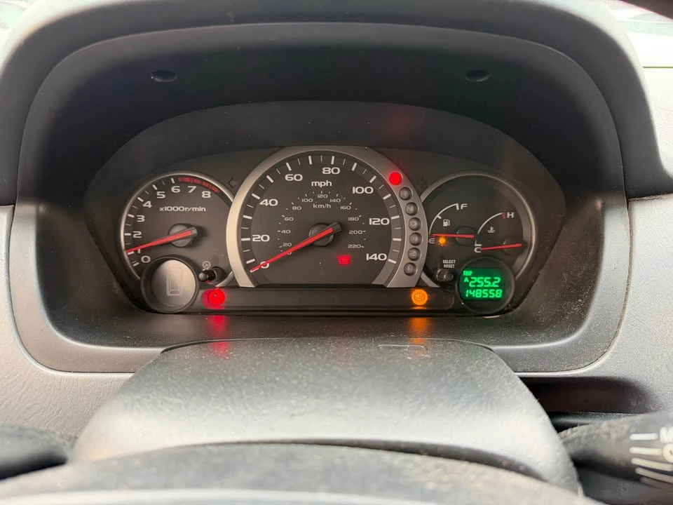 2005 Honda Pilot 1st Gen - Image 9 of 9