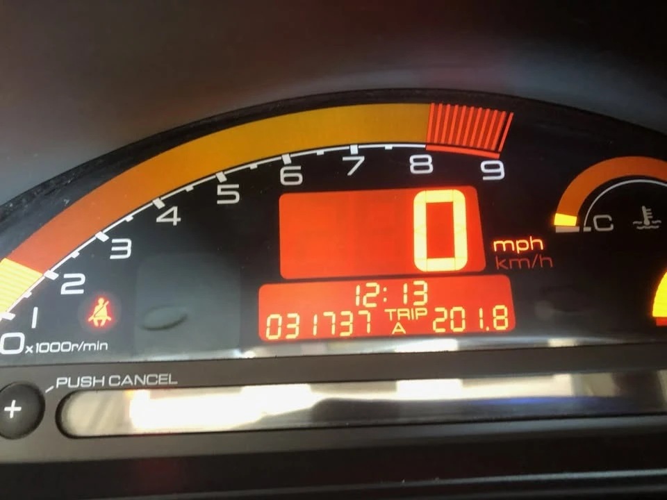 2005 Honda AP2 S2000 - Image 9 of 11