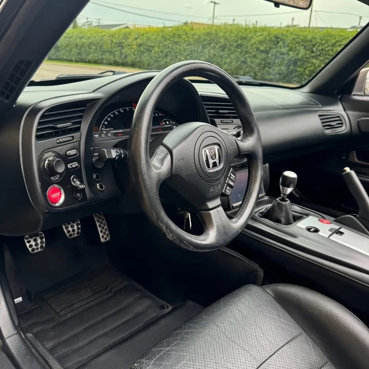2005 Honda AP2 S2000 - Image 10 of 19