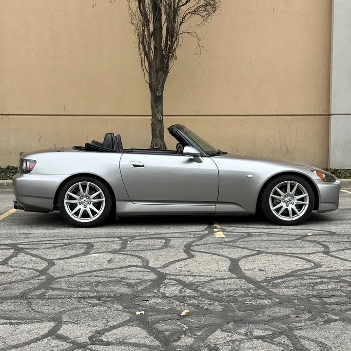 2005 Honda AP2 S2000 - Image 7 of 19
